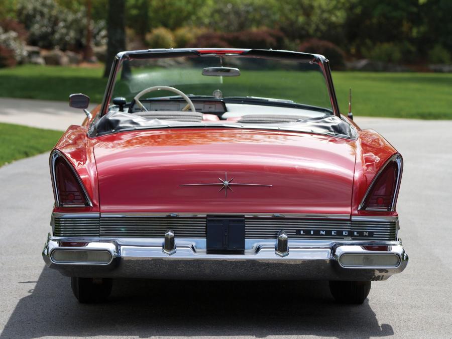  Lincoln Premiere Convertible 1957 года  (фото 29 из 38)